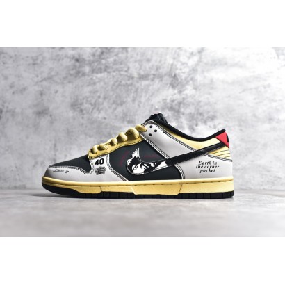 STUSSY CUSTOM DUNKS