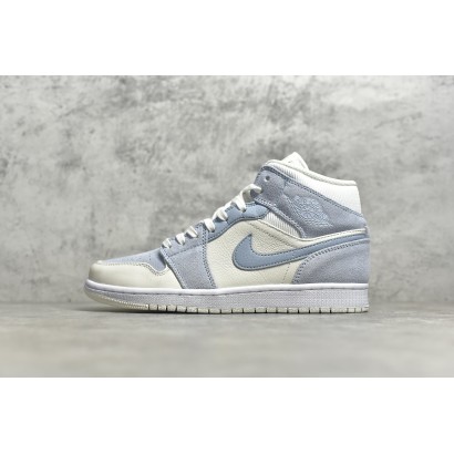 JORDAN 1 LIGHT BABY BLUE