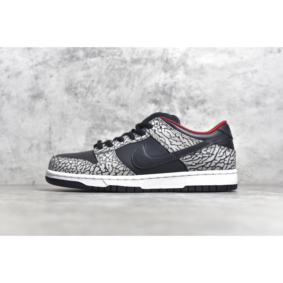 DUNK SUPREME BLACK